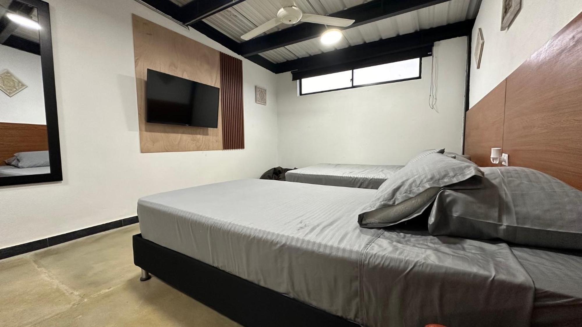 Malibu Loft Hotel Medellín Eksteriør bilde